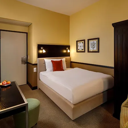 Opera 4* Zurich
